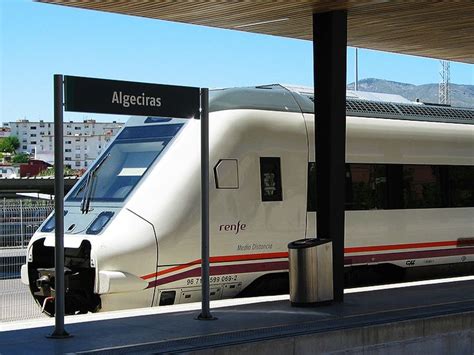 valladolid algeciras|Tren Valladolid Algeciras desde 109,85 € 